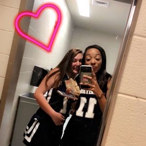 Meet your Posher, Madison